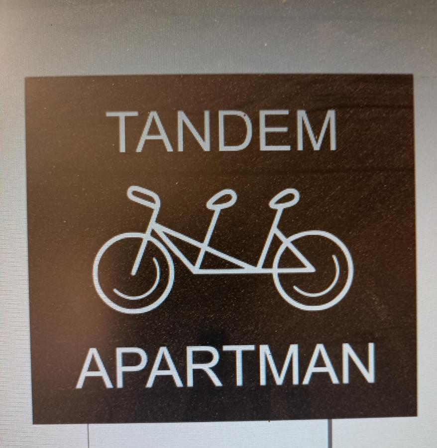 Tandem Apartman Kapolnasnyek エクステリア 写真